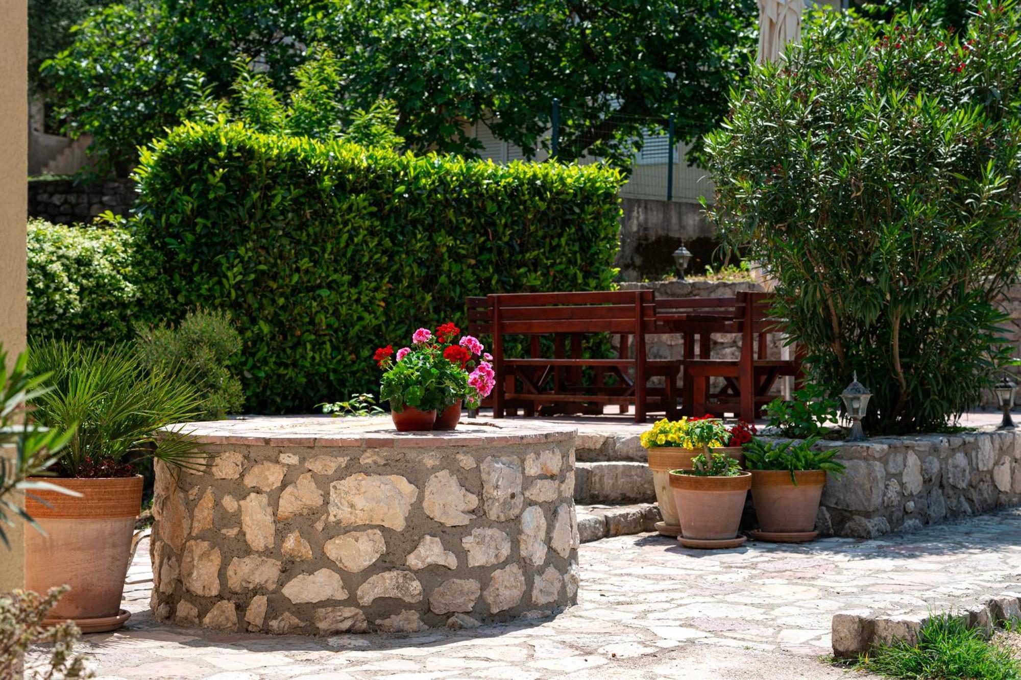דנוניי סטוליב Hera Apartments מראה חיצוני תמונה