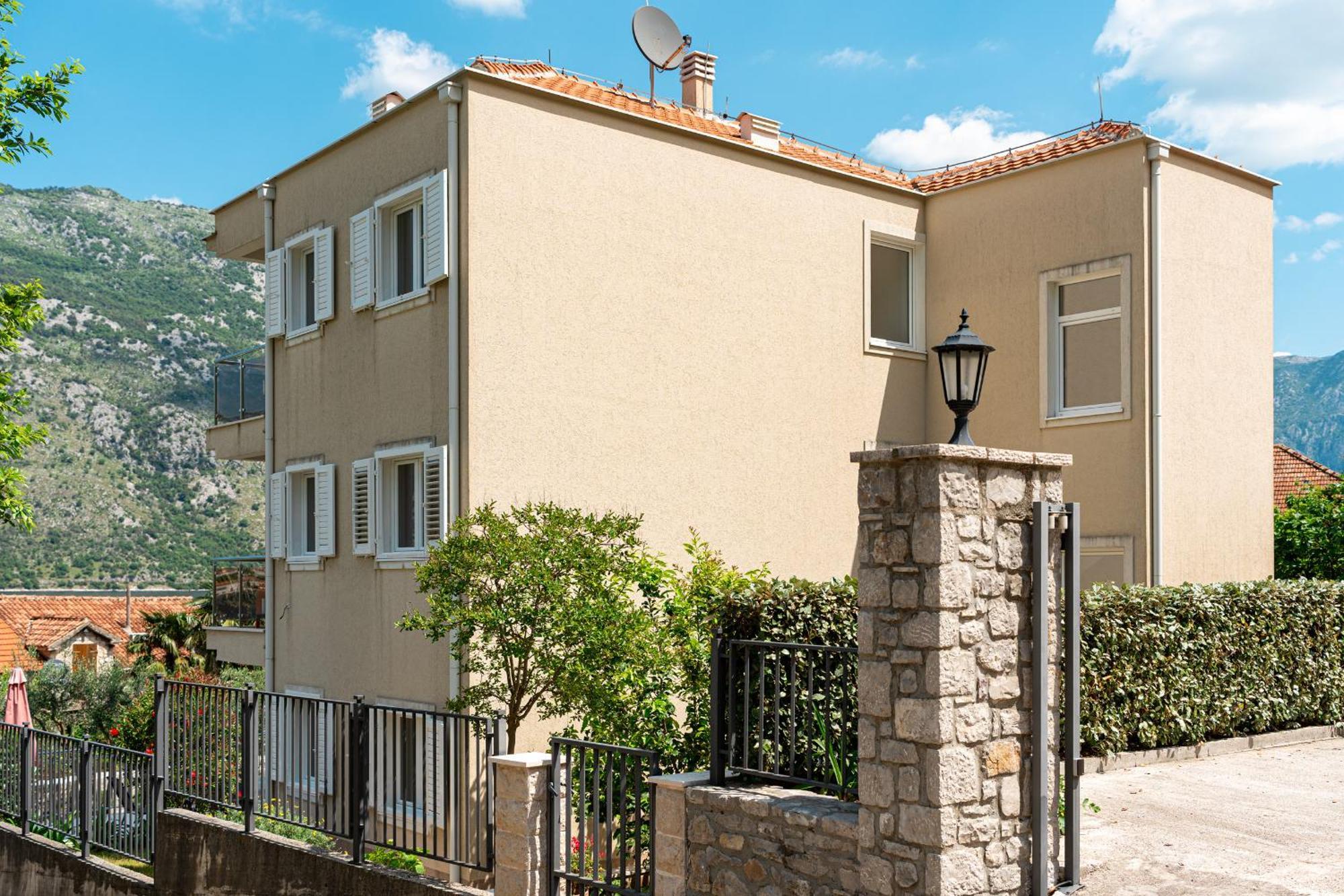 דנוניי סטוליב Hera Apartments מראה חיצוני תמונה