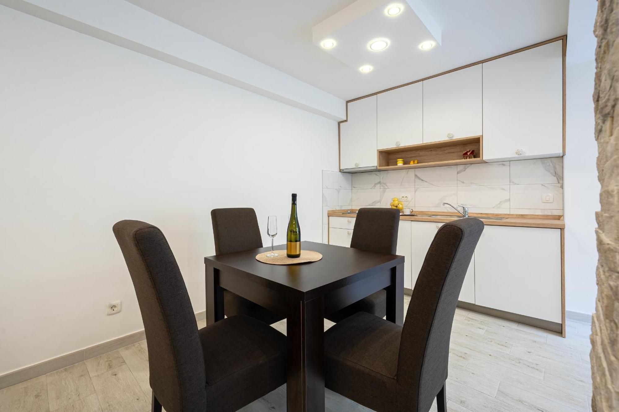 דנוניי סטוליב Hera Apartments מראה חיצוני תמונה