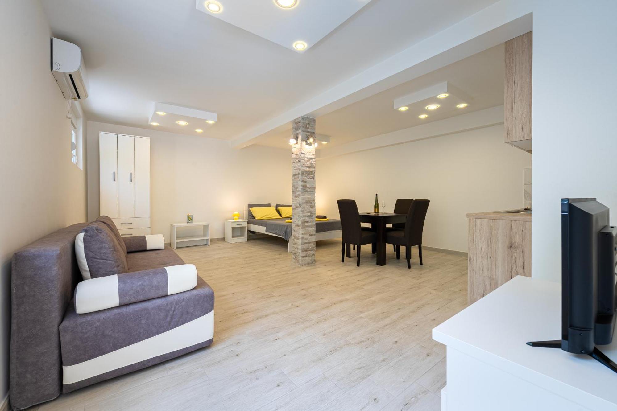 דנוניי סטוליב Hera Apartments מראה חיצוני תמונה